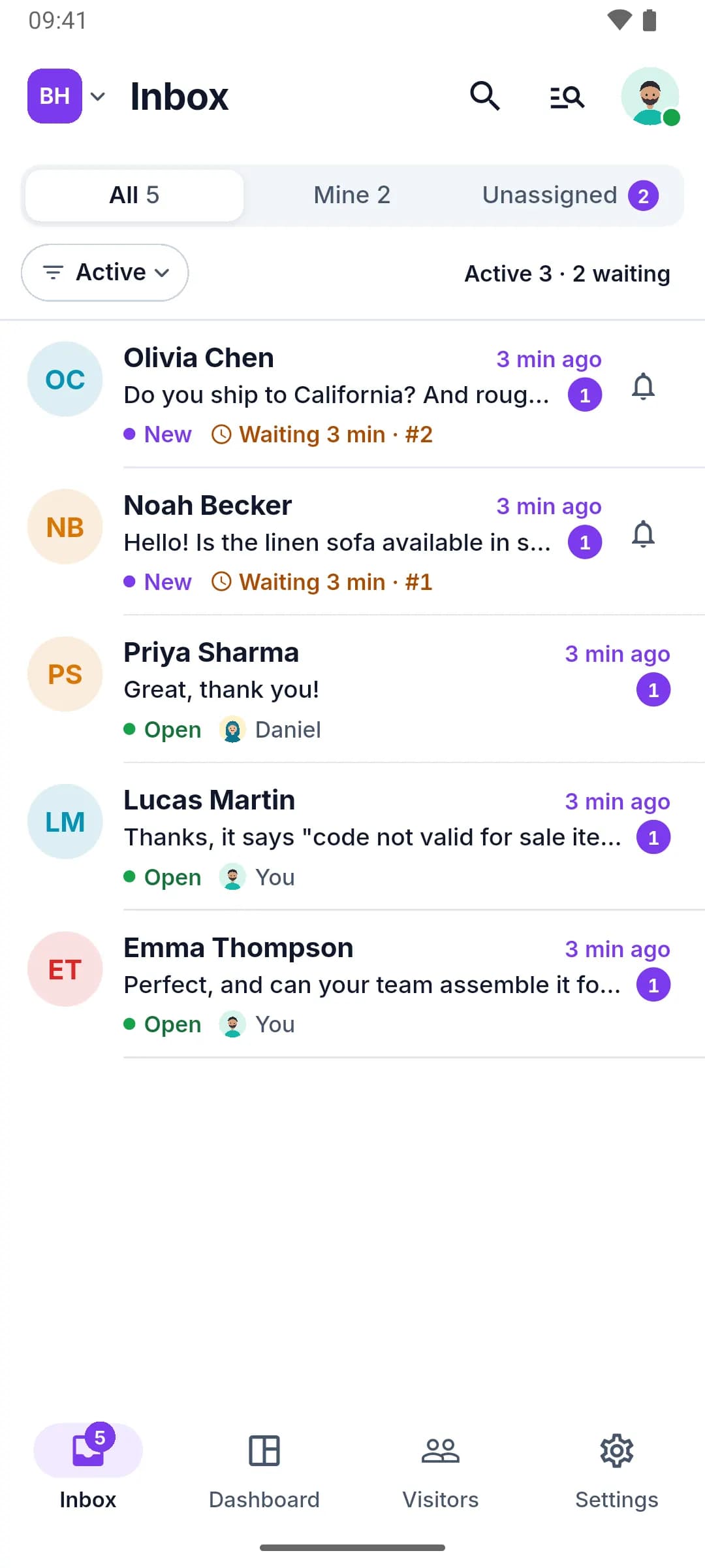 The ZebChat app inbox with active and waiting chats.